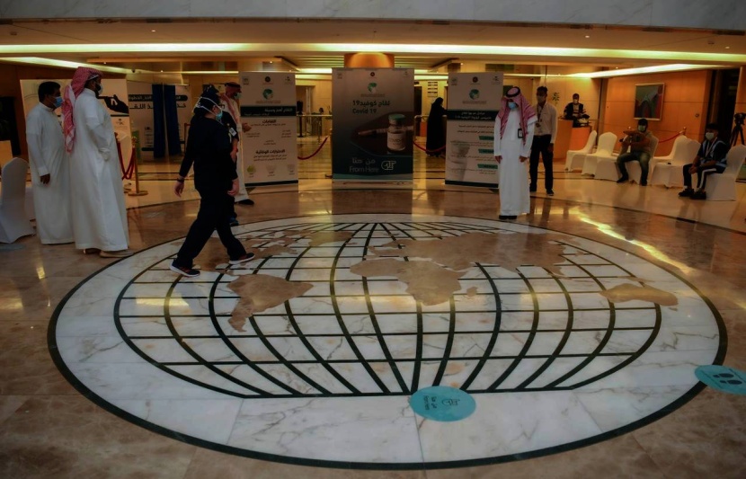 «الأبحاث والتسويق» تنفذ حملة تطعيم لقاح كورونا لمنسوبيها وعائلاتهم