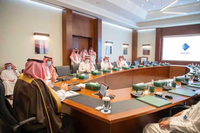 أمير منطقة حائل يدشن فرع جمعية "إعلاميون" 