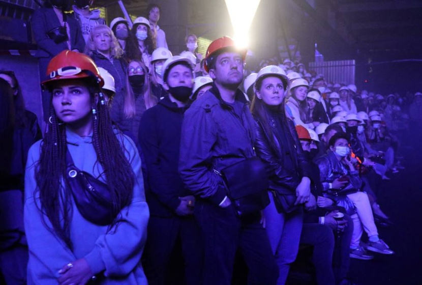 مصنع سوفياتي قديم يحتضن مسرحية روميو وجولييت