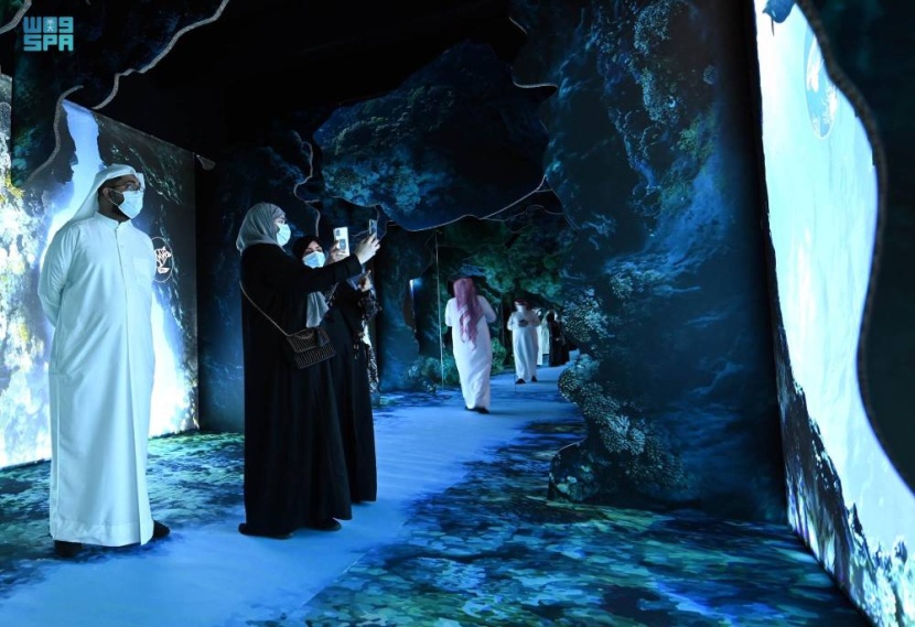 «ثرى» .. معرض يسلط الضوء على التحديات البيئية العالمية