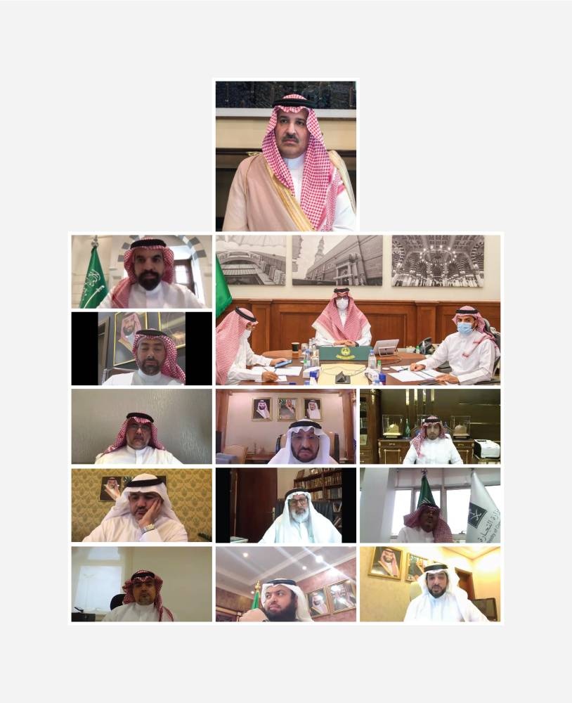 أمير المدينة المنورة ينوه بدعم واهتمام الحكومة بالشباب