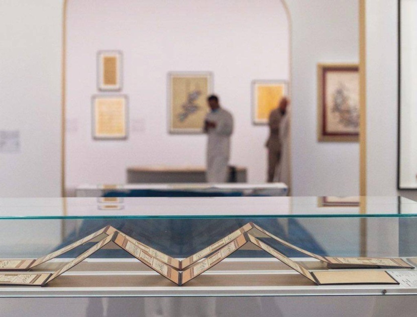 معرض «رحلة الكتابة والخط» .. إثراء للتجربة الثقافية والمعرفية