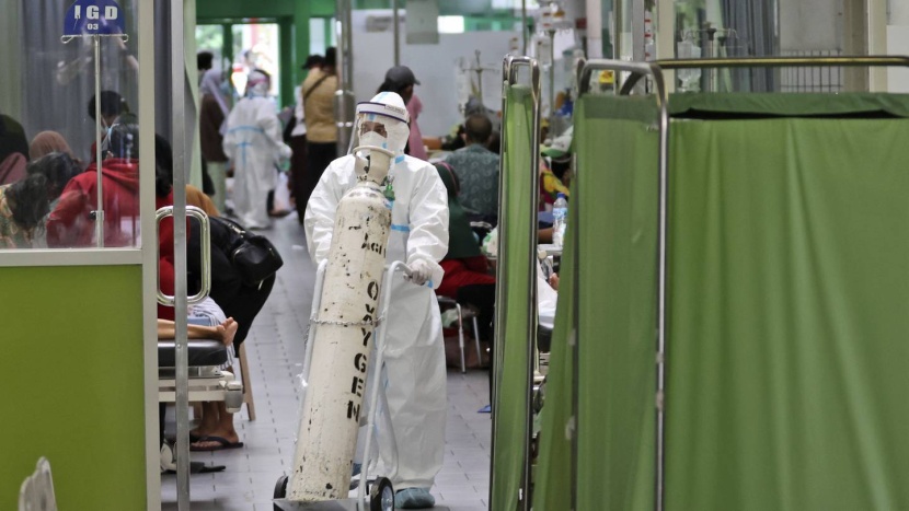 «الصحة العالمية»: صلة محتملة بين التهاب القلب ولقاحات كورونا