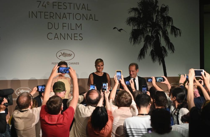 «تيتان» يفوز بالسعفة الذهبية لـ«كان السينمائي»