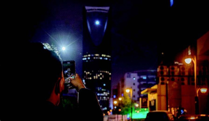 «نور الرياض» يدخل موسوعة «جينيس» بعملين فنيين