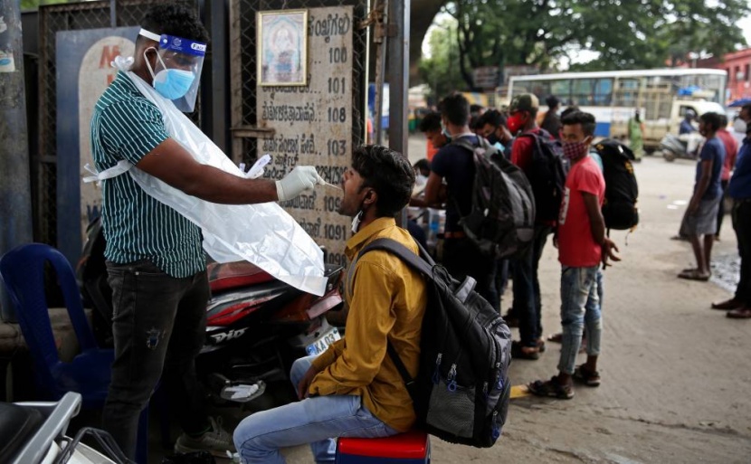 وفيات كورونا الهندية قد تكون 10 أمثال الحصيلة الرسمية