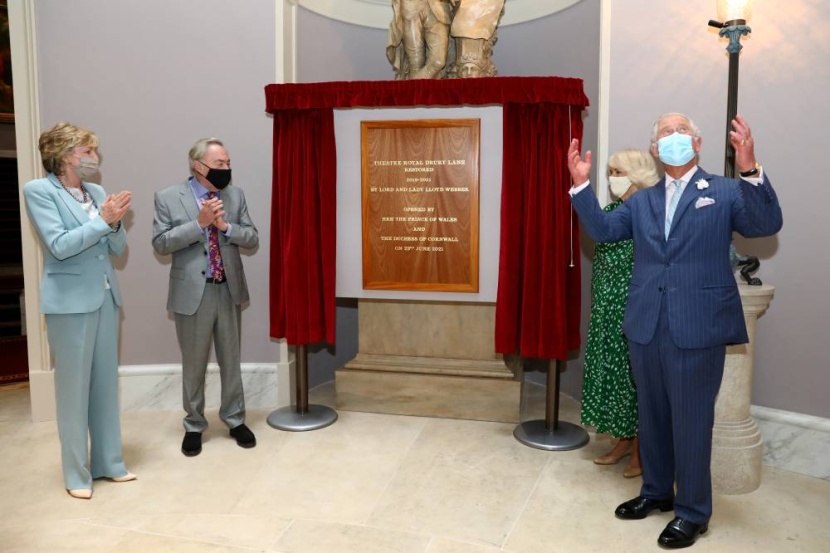 بريطانيا تعيد افتتاح أقدم المسارح في العالم