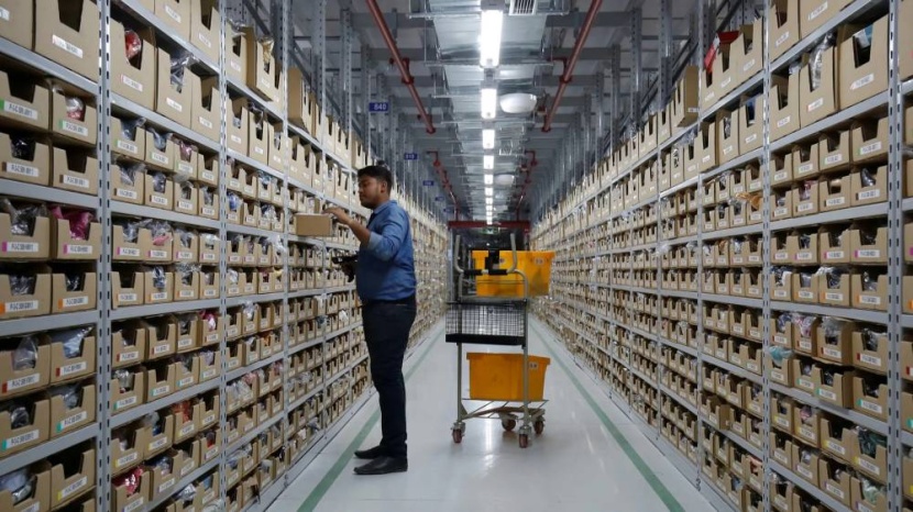 "أمازون" تحذف 200 مليون تقييم زائف للمنتجات