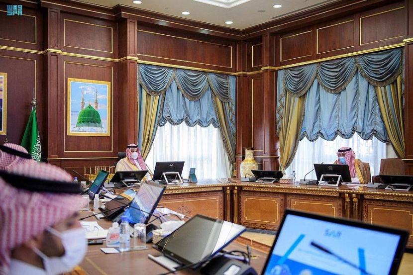 أمير المدينة المنورة يطلع على رحلات «سار» خلال النصف الأول