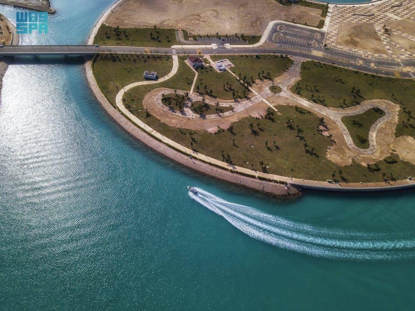 جزيرة النورس .. مقصد السياح للاستجمام في ينبع