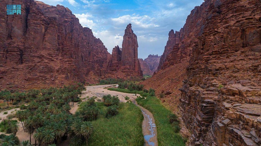 تبوك .. آثار تاريخية ومقصد للسياح