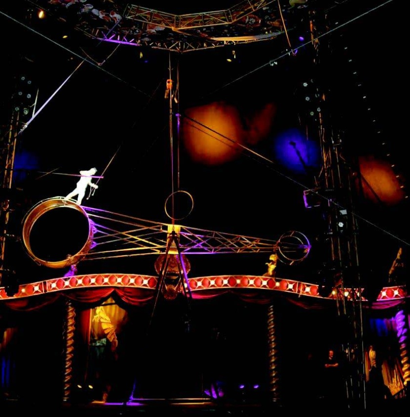 السيرك الإيطالي في «صيف السعودية» .. بهجة لا تقتصر على الصغار
