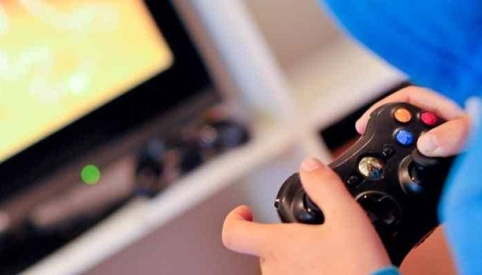 الصين .. ساعة واحدة في اليوم للعب عبر الإنترنت