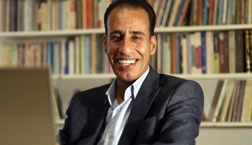جلال برجس يفتح «دفاتر الوراق» ويحصد «البوكر»