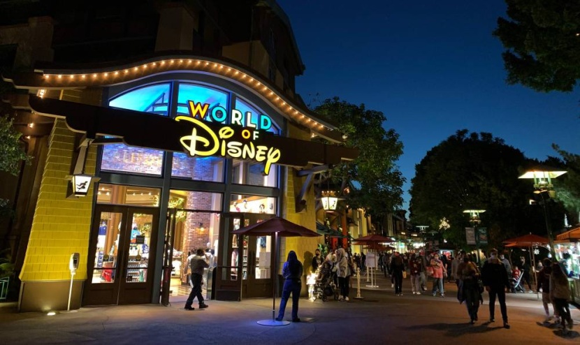 «ديزني» تتعهد بعرض أفلامها في السينما قبل منصتها