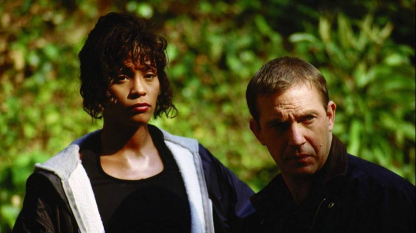 هوليوود تعتزم معالجة جديدة لفيلم «بودي جارد»