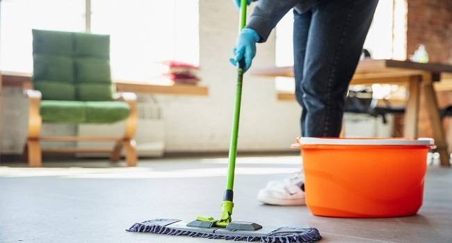 تنظيف المنزل يحرق السعرات الحرارية