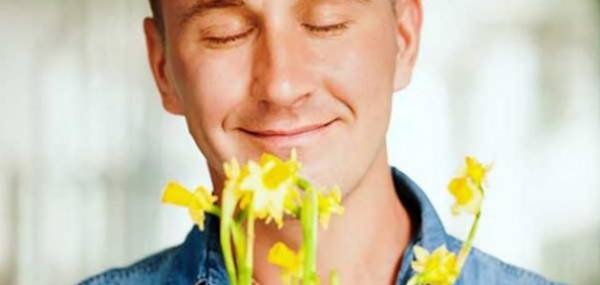 فيتامين «أ» يعالج حاسة الشم لمصابي كورونا