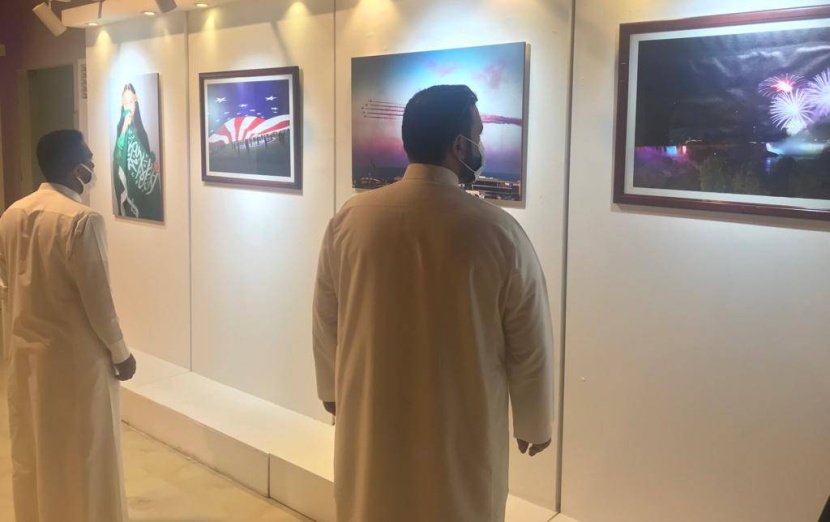 معرض فوتوغرافي يجسد أبرز المواقع الثقافية في المملكة والولايات المتحدة