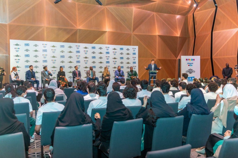 نجوم WWE يكافحون التنمر الإلكتروني بفعالية «كن نجما» في موسم الرياض 2021