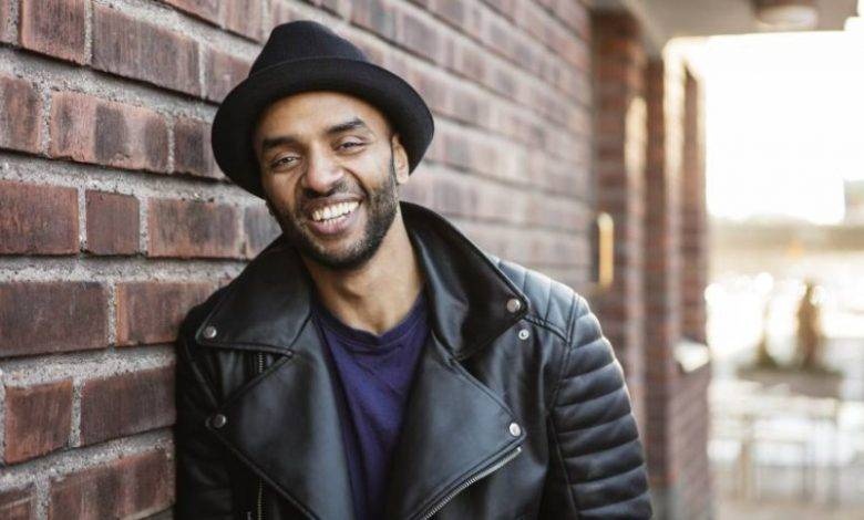 الصومالي خضر أحمد يحصد الجائزة الكبرى في مهرجان «فيسباكو» الإفريقي