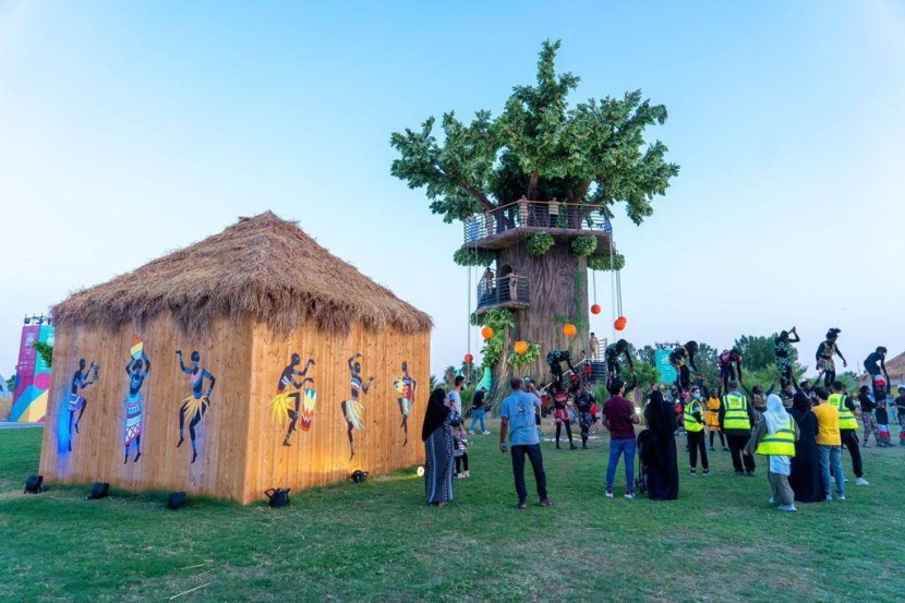 «رياض سفاري» .. تجربة بين أدغال الطبيعة والمغامرات