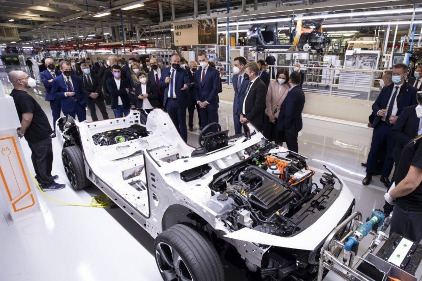 تحديث الاقتصاد الأوروبي .. مقامرة تبدأ أولى فصولها في إسبانيا