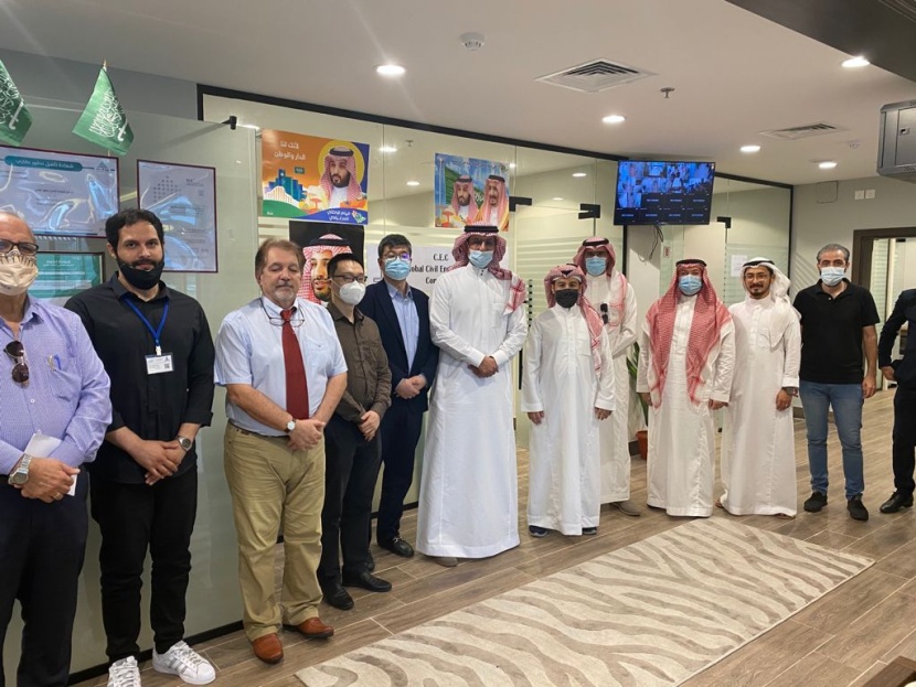 الحصان يزور شركة الهندسة المدنية العالمية للاطلاع على خطط واهداف الشركة لمواكبة برامج الاسكان