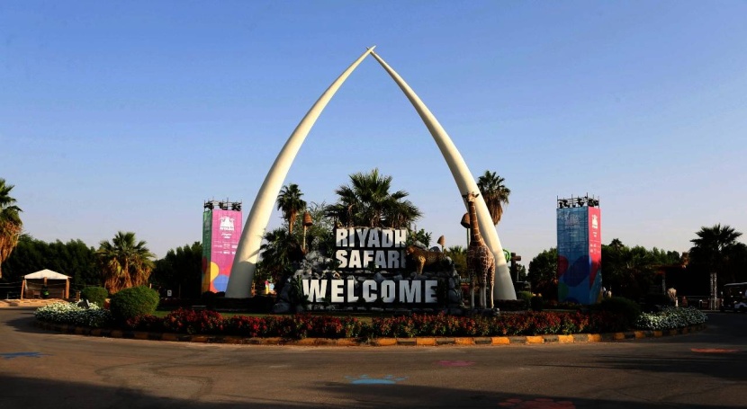 زوار «رياض سفاري» يكتشفون حياة الحيوانات النادرة في العالم