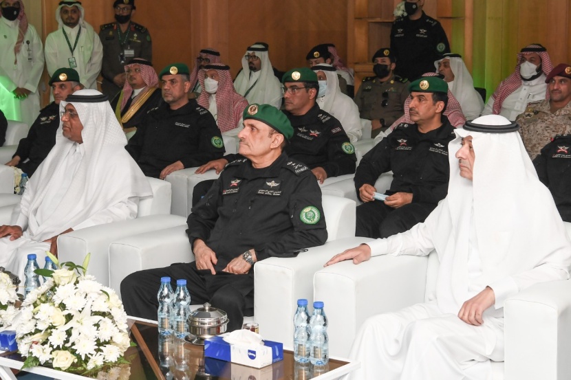 نائب رئيس الحرس الملكي يفتتح المعرض التوعوي لمكافحة المخدرات بشعار "دارنا بلا مخدرات"