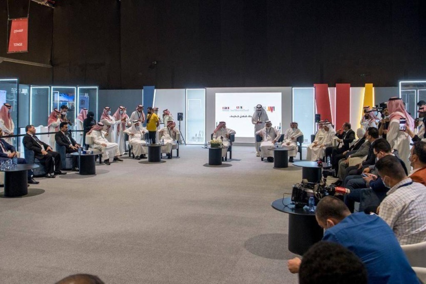 القصبي للمثقفين العراقيين: علاقتنا تسير في الطريق الصحيح ويجمعنا نسيج اجتماعي موحد