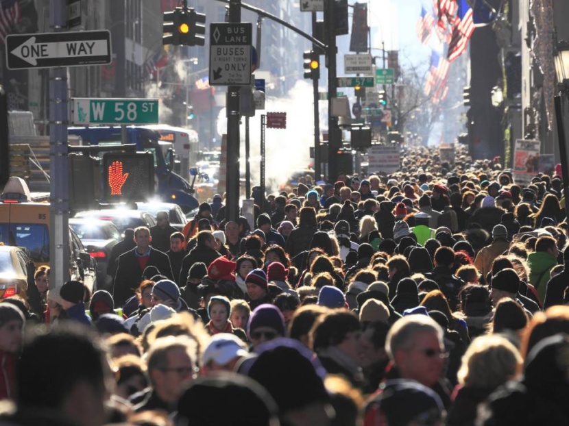 لا تنخدع بخرافة النمو السكاني السريع .. البشر يتناقصون