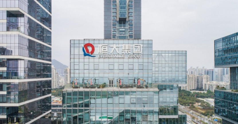 "إيفرجراند" تبيع كامل حصتها في "هينج تين" بـ 273 مليون دولار 