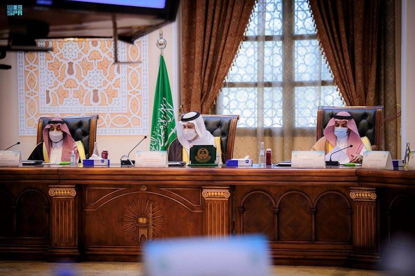 أمير المدينة المنورة يدشن وحدة متابعة المشاريع التنموية في المنطقة