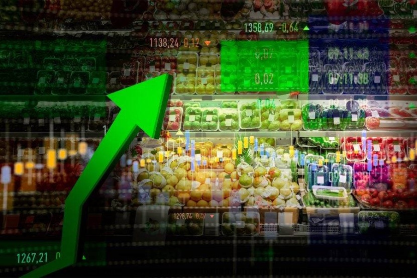 العالم عالق في فخ الديون .. لا يوجد مهرب سهل