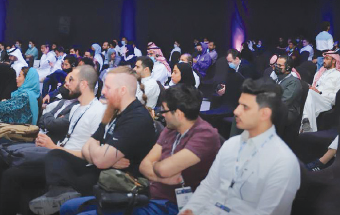 تقنيو المملكة يتنافسون مع أقرانهم في العالم