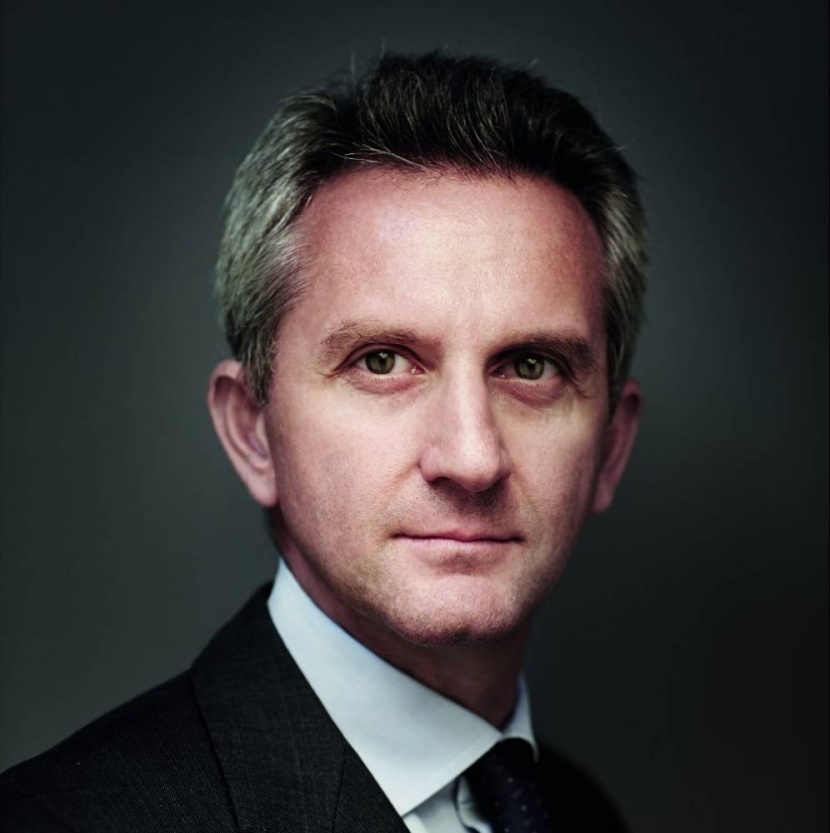 أموال طائلة على المحك .. لن يستسلم مليارديرات إيطاليا المسنون أبدا