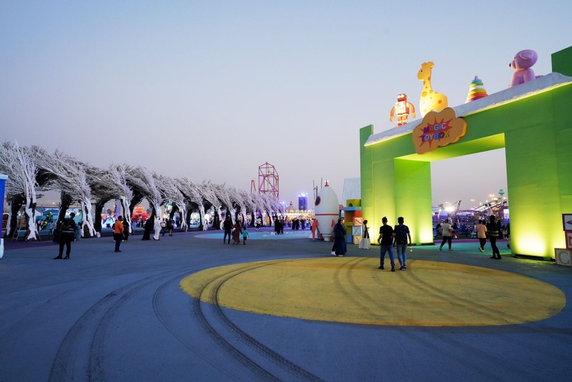 "الرياض ونتر وندرلاند" تبهج الأطفال بالألعاب المبتكرة والعروض الحية