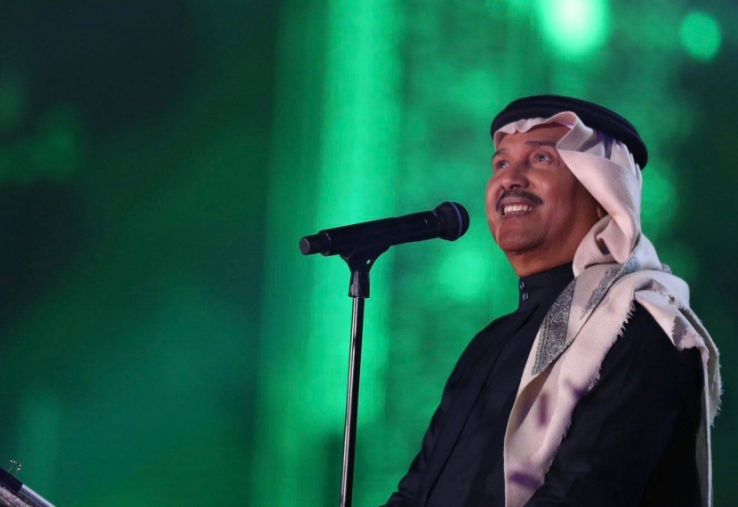 محمد عبده في «ليلة المعازيم» .. حضور استثنائي لـ «فنان العرب»