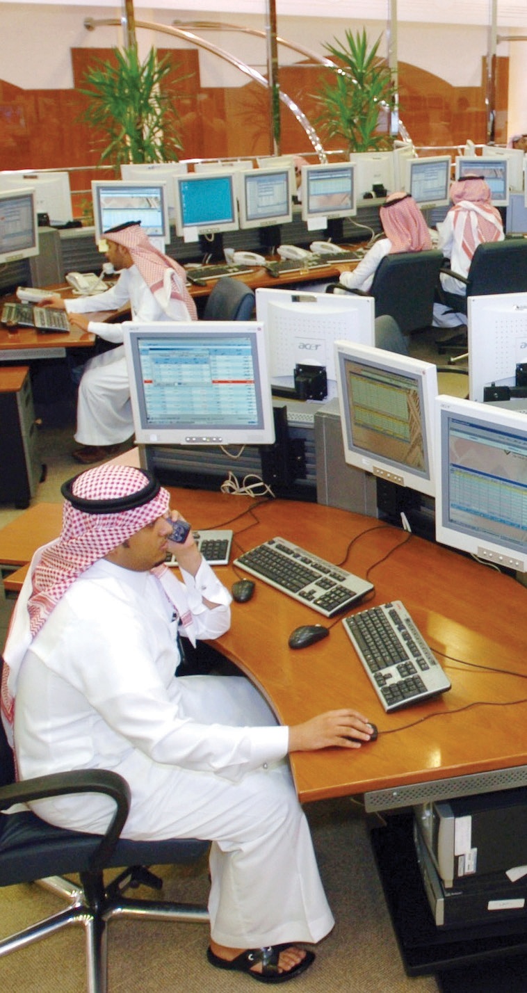 خطط استراتيجية تتراجع بمعدلات البطالة لأدنى مستوى في 11 عاما