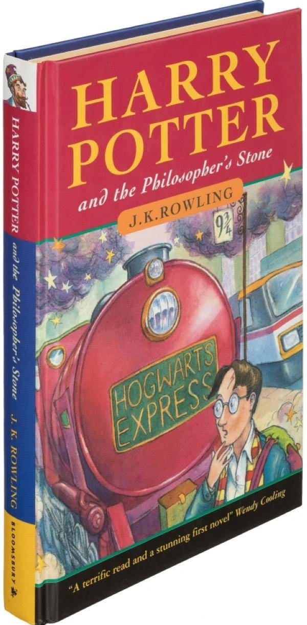 بيع أول نسخة لكتاب «هاري بوتر» بـ 471 ألف دولار