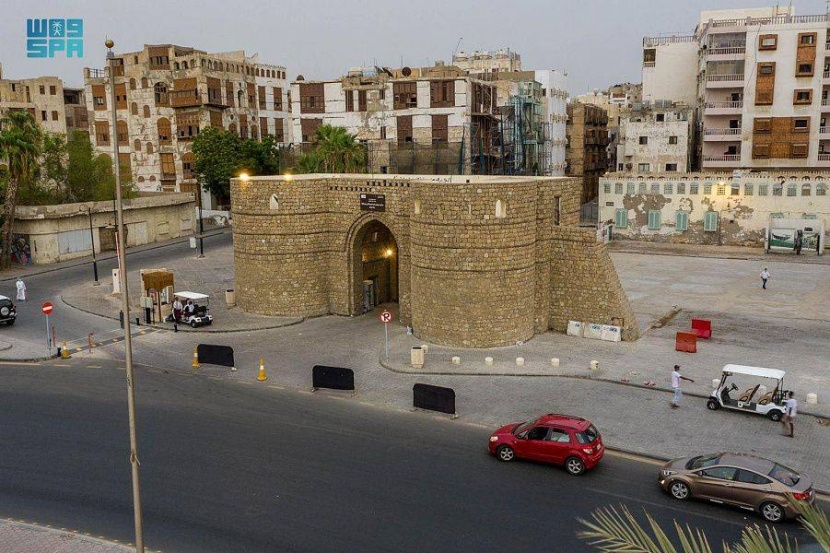 «جدة التاريخية» تجذب العالم بأنشطتها السياحية