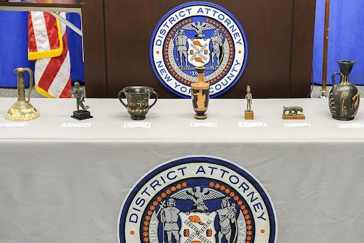 أمريكا تعيد 200 قطعة أثرية مسروقة إلى إيطاليا