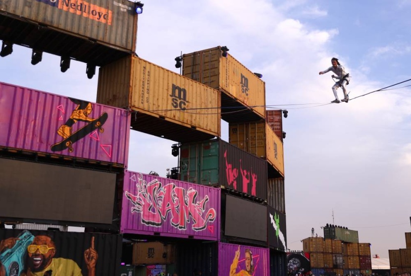 «مدل بيست» في يومه الثاني .. عروض مبهرة بتقنيات حديثة