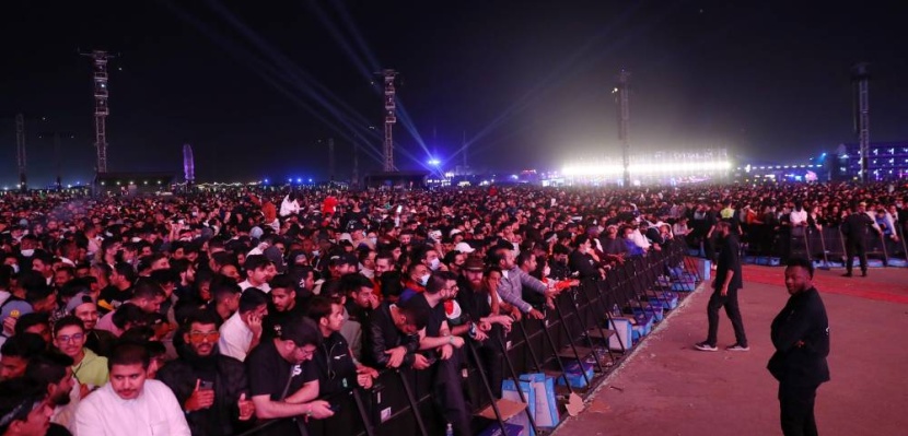 «مدل بيست» في يومه الثاني .. عروض مبهرة بتقنيات حديثة