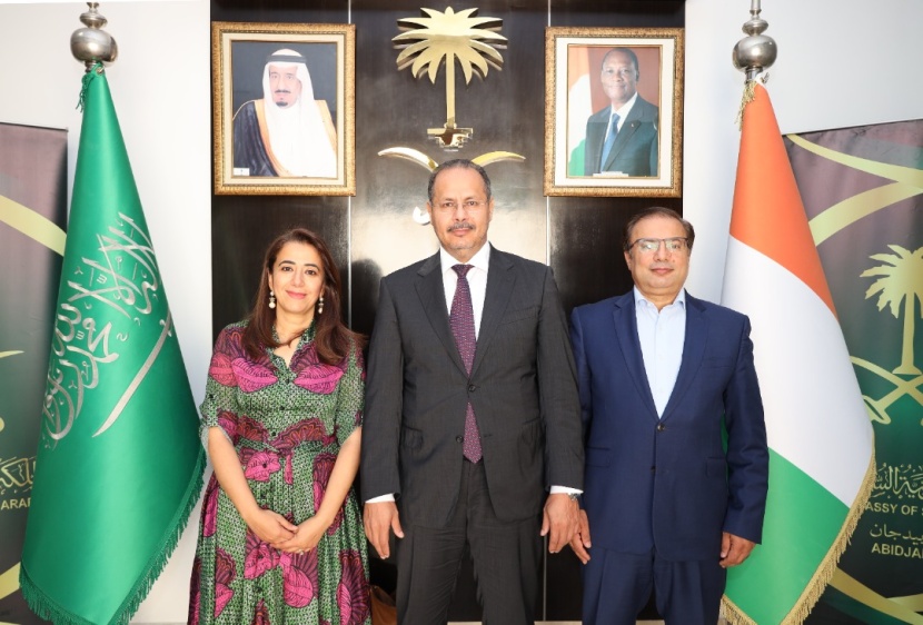 سفير المملكة لدى الكوت ديفوار يستقبل مسؤولة في البنك الأفريقي للتنمية