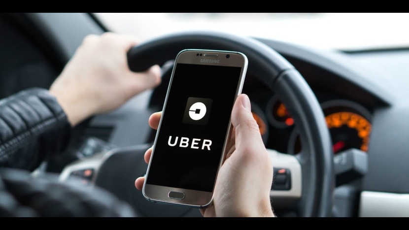 "أوبر" تتلقى ضربة جديدة بشأن حقوق السائقين في محكمة بريطانية