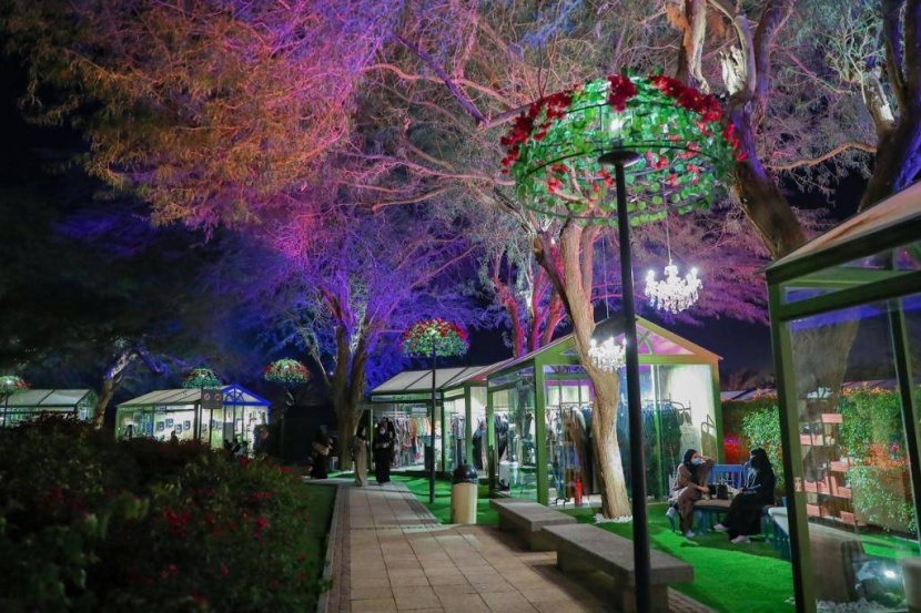 «ذا جروفز» .. تغذية بصرية فاخرة تدمج بين المحلية والعالمية