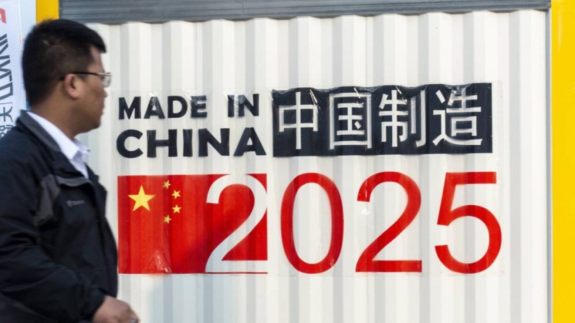 عندما تتعثر الصين لن يسقط العالم معها