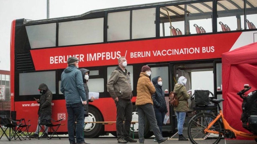 ألمان يتلقون جرعات لقاح منتهية الصلاحية